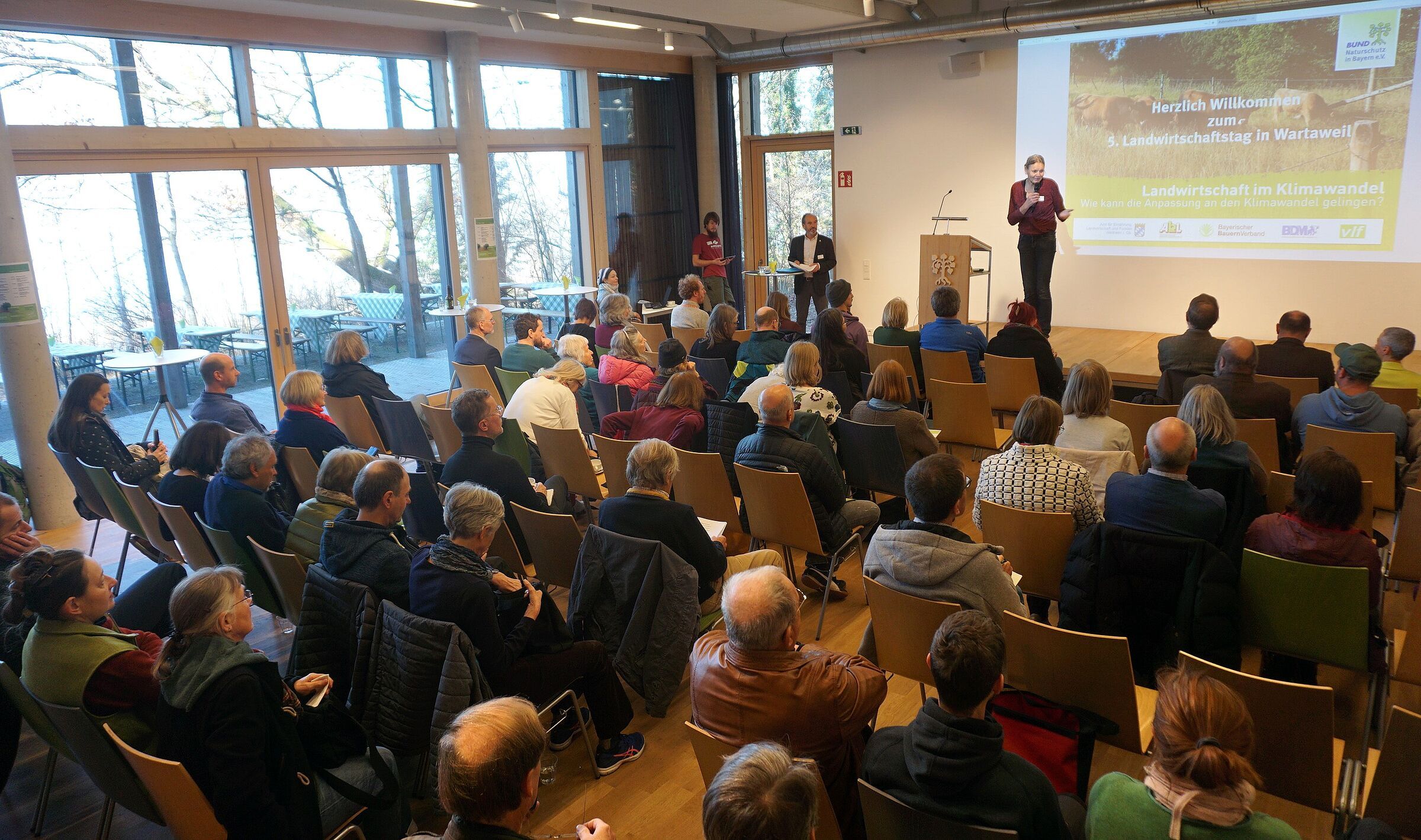 5. LawiTag_Begrüßung_ Foto: Ch. Starostzik 5. LawiTag_Begrüßung_ Foto: Ch. Starostzik